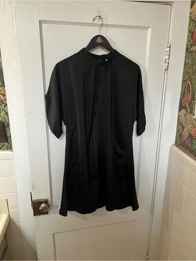 Classic Black Short Sleeve Shift Dress with Pleated Yoke